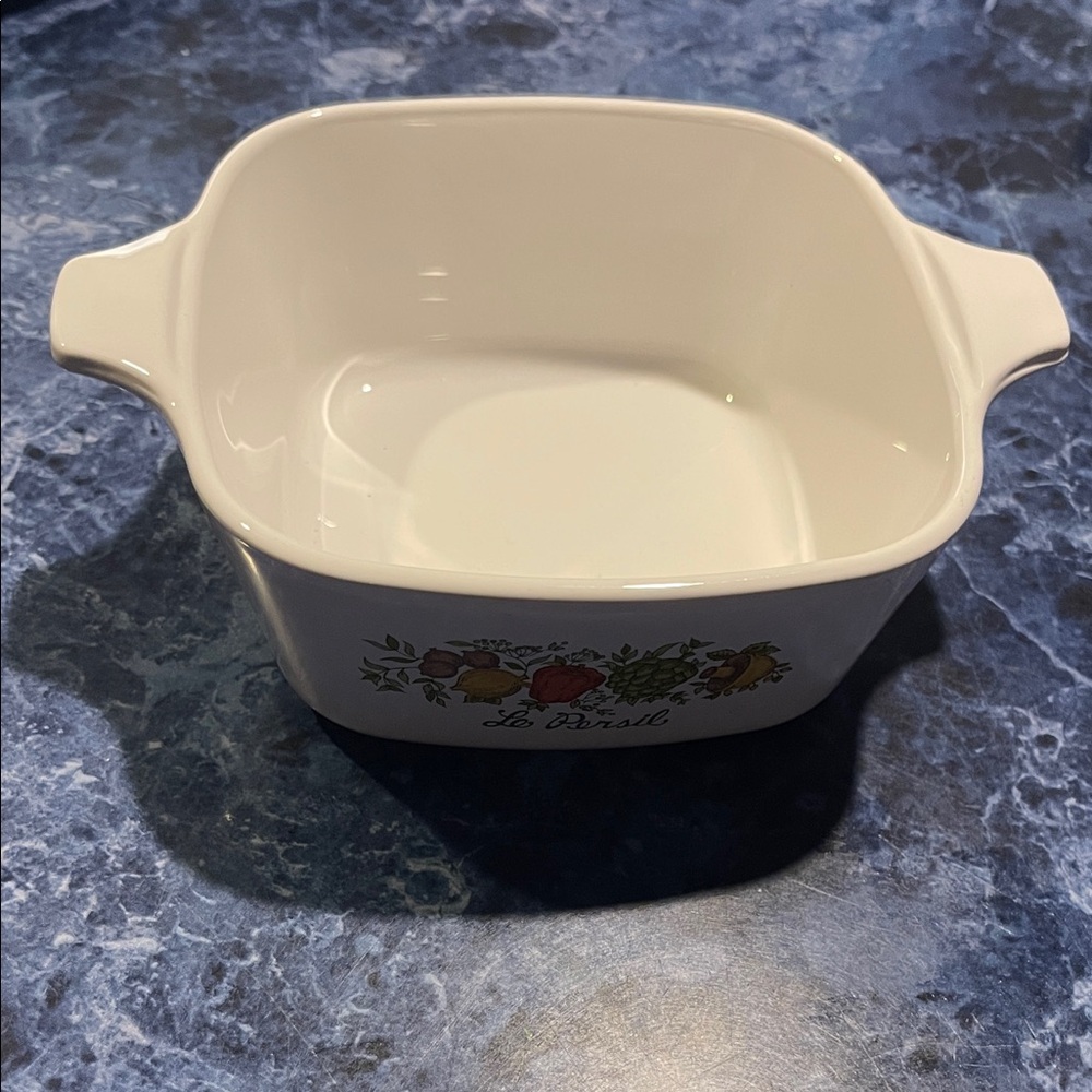 Vintage‎ Corning Ware - 7ML